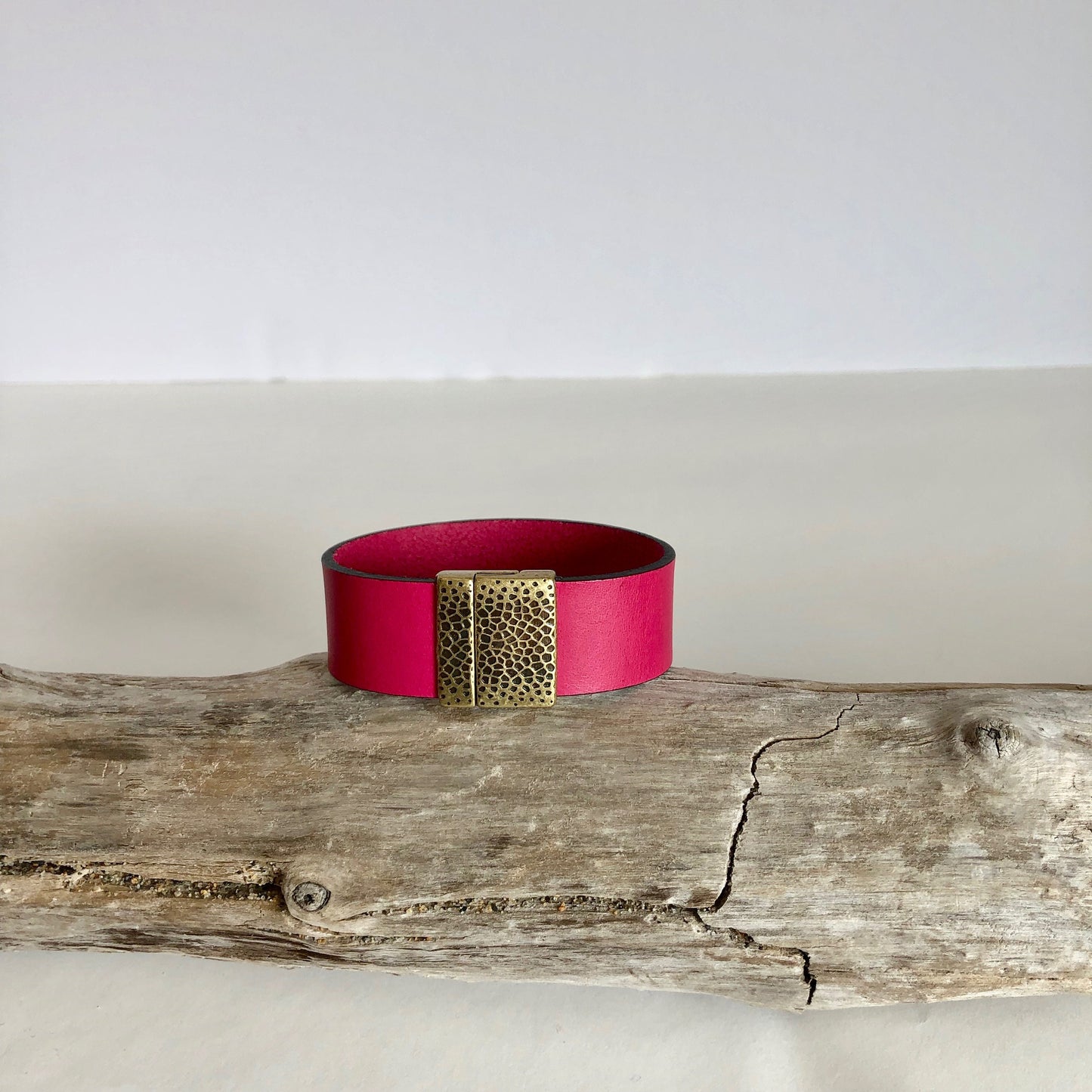 Leather bracelet, made with beautiful birth pink  Italian leather, and finished with a quality distressed bronze magnetic clasp.
