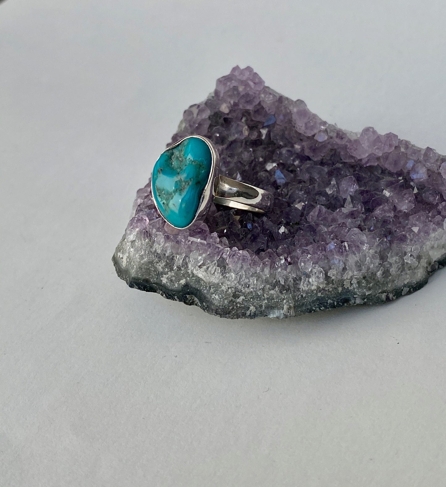 Handmade size 9 turquoise and sterling silver ring.