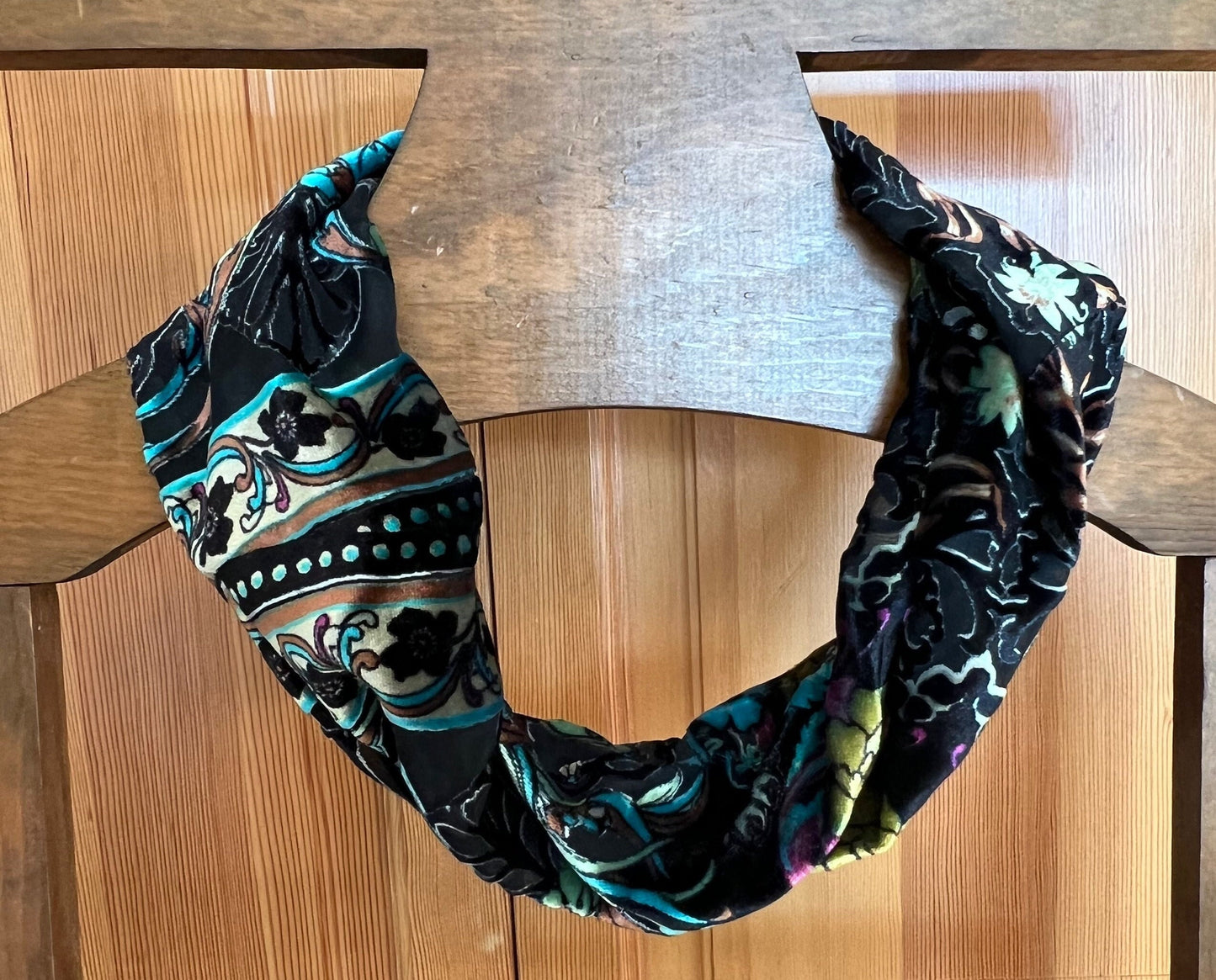 Exquisite pure silk and rayon velvet cowl. Single wrap for comfort, and beauty on your neck.
